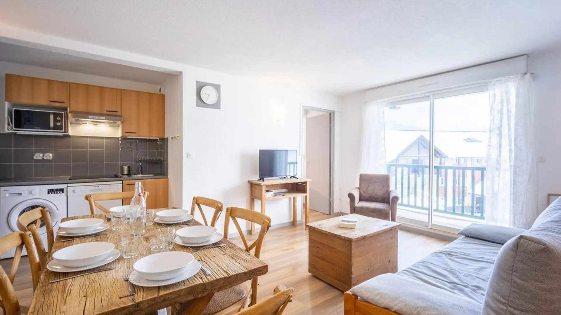 Appartement 8 Pers. Peyragudes Avec Piscine Et Proche Des Pistes - Fr-1-695-27 Germ Apartment